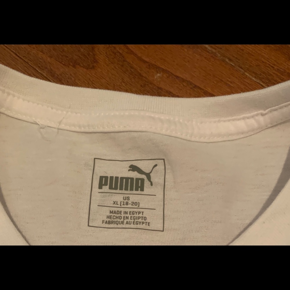 Puma T-Shirt - Picture 2 of 2